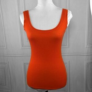 Orange tank top 🖤